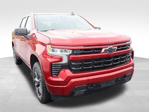 Used 2022 Chevrolet Silverado 1500 RST w/ Z71 Off-Road Package AWD/4WD image 13