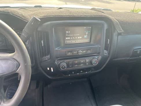Used 2019 Chevrolet Silverado 1500 W/T w/ WT Convenience Package RWD image 18