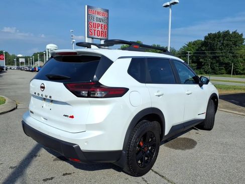 Certified 2025 Nissan Rogue SV AWD/4WD image 15
