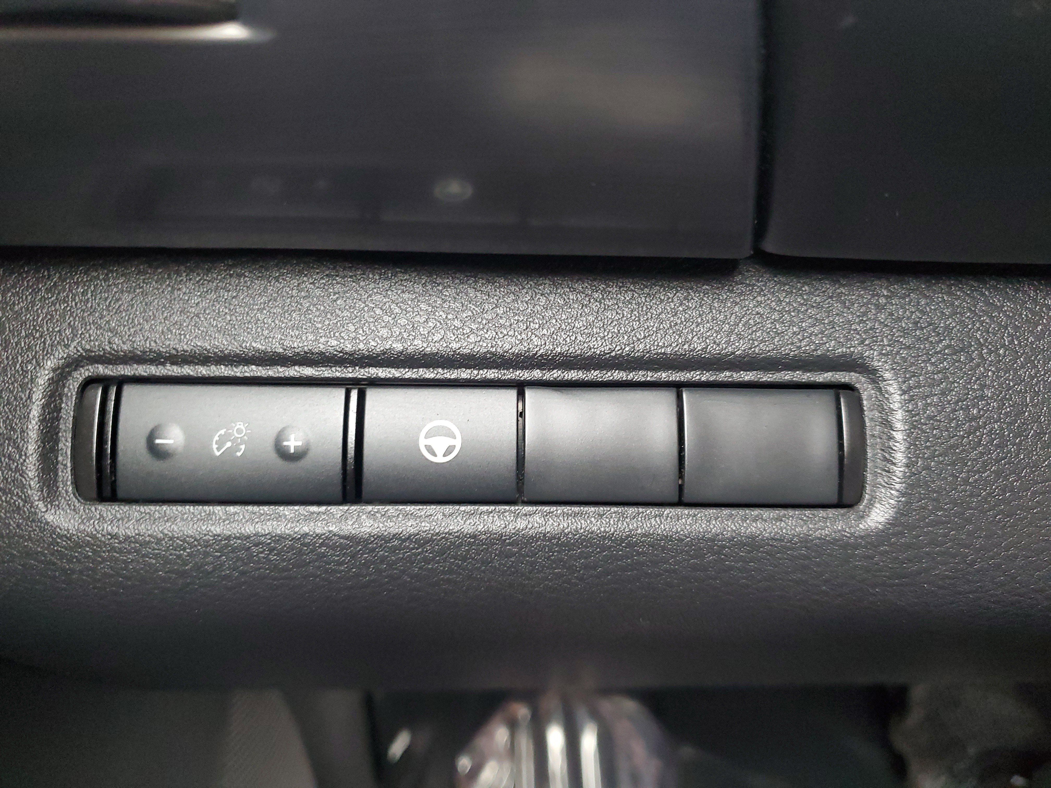 Used 2023 Nissan Pathfinder Rock Creek AWD/4WD image 27