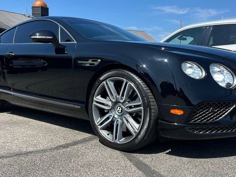 Used 2016 Bentley Continental GT image 10