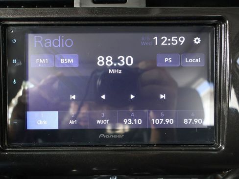 Used 2019 Toyota 4Runner TRD Off-Road Premium AWD/4WD image 47