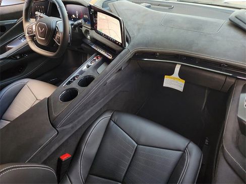 New 2026 Chevrolet Corvette Stingray Premium Cpe w/ Z51 Performance Package image 22