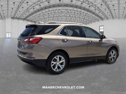 Certified 2018 Chevrolet Equinox Premier image 7