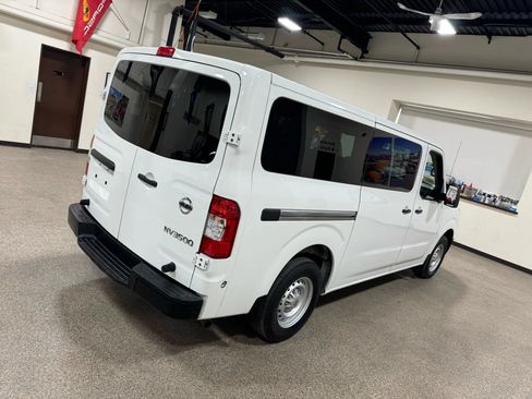 Used 2018 Nissan NV 3500 S RWD image 15