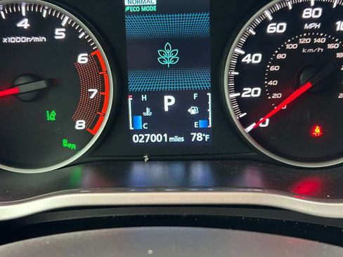 Used 2024 Mitsubishi Eclipse Cross SEL AWD/4WD image 36