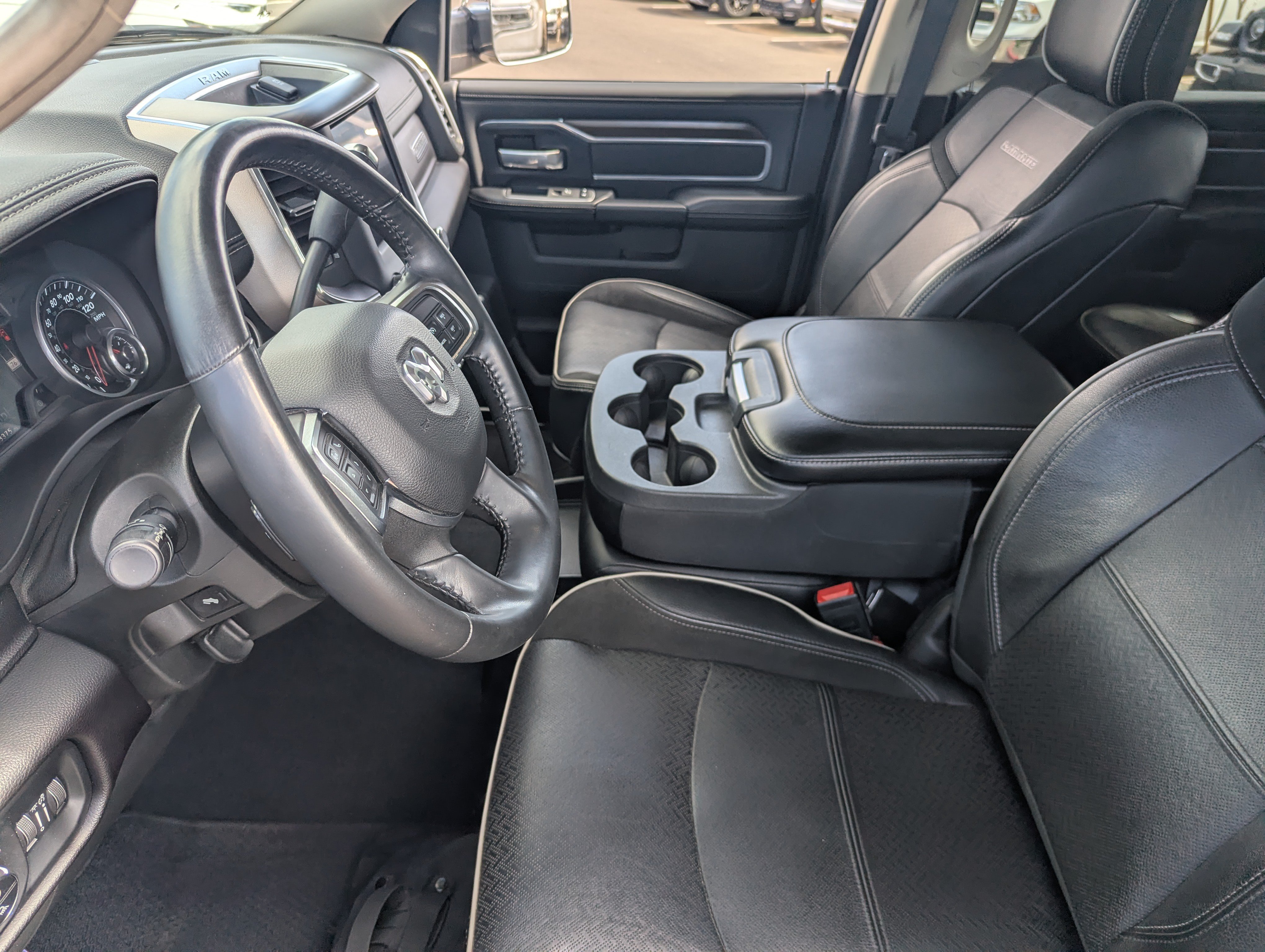 Used 2022 RAM 2500 Laramie AWD/4WD image 19