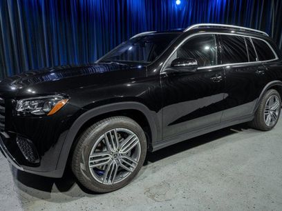 New 2026 Mercedes-Benz GLS 450 4MATIC