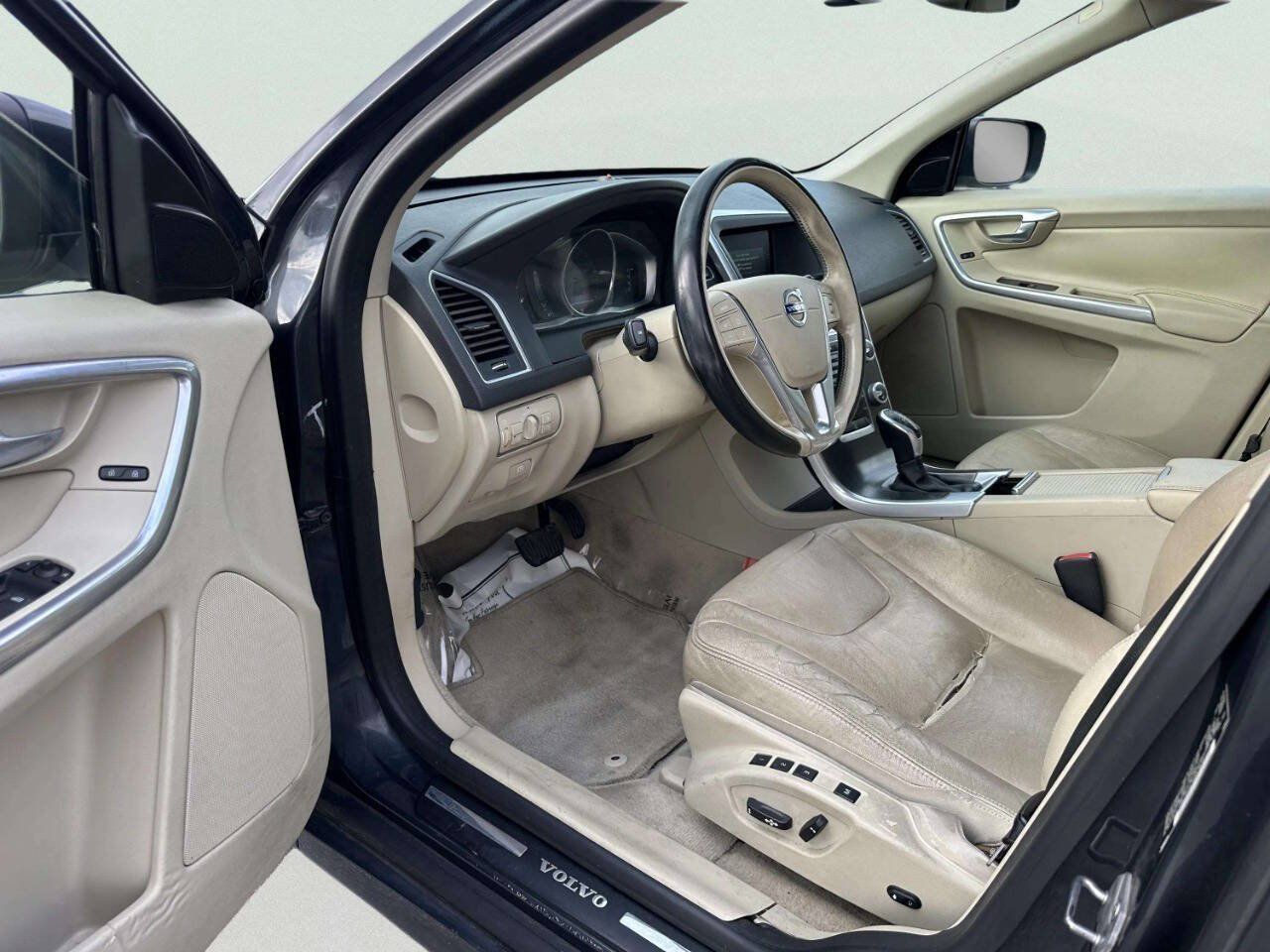Used 2016 Volvo XC60 T5 Premier FWD image 11