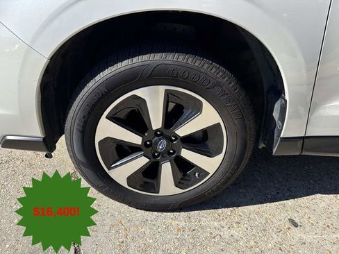 Used 2018 Subaru Forester 2.5i Limited image 3