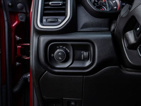 Used 2021 RAM 2500 Big Horn w/ Level 2 Equipment Group image 21