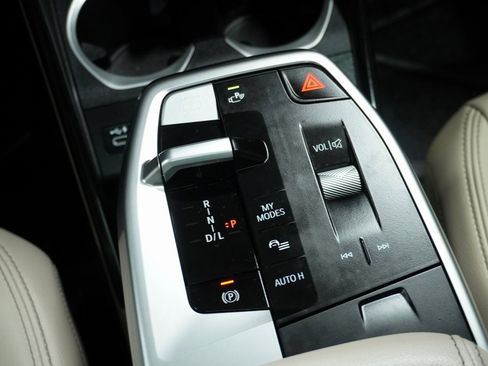 Certified 2023 BMW X1 xDrive28i w/ Convenience Package image 17