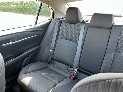 Used 2025 Toyota Camry LE image 38