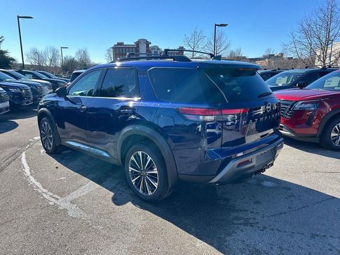 New 2026 Nissan Pathfinder Platinum AWD/4WD image 5