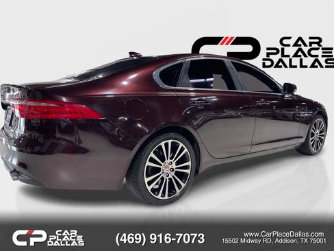 Used 2017 Jaguar XF Prestige AWD/4WD image 16