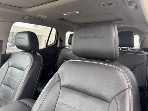 Used 2019 GMC Acadia Denali w/ Technology Package image 15