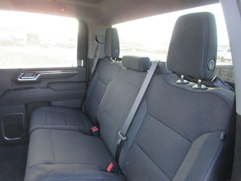 New 2026 GMC Sierra 2500 SLE w/ SLE Value Package; image 7