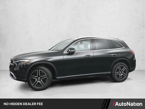 Certified 2026 Mercedes-Benz GLC 300 4MATIC image 1