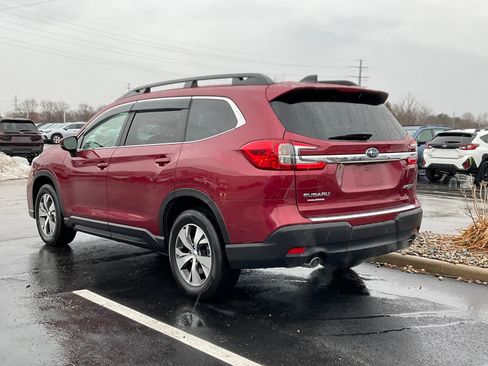 Certified 2025 Subaru Ascent Premium w/ Premium Package image 7