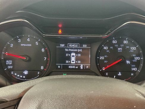 Used 2023 Chevrolet TrailBlazer LT FWD image 18