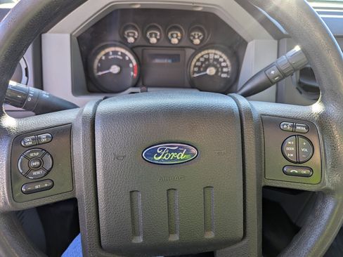 Used 2016 Ford F250 XL w/ Power Equipment Group image 16