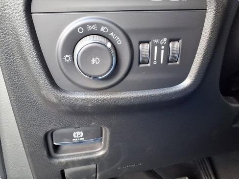 New 2025 Jeep Grand Cherokee L Limited image 22