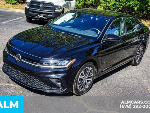 Used 2025 Volkswagen Jetta Sport FWD image 15