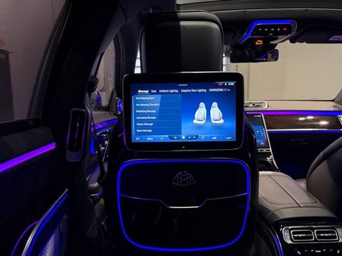 Used 2021 Mercedes-Benz Maybach S 580 4MATIC image 89