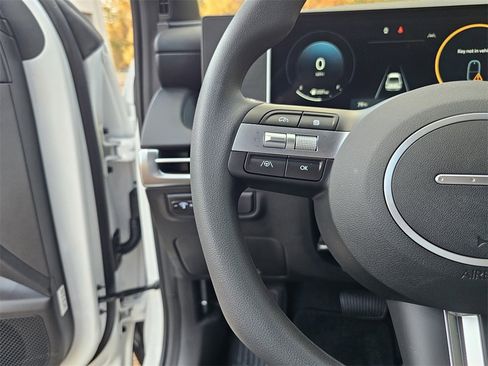 Certified 2026 Hyundai Santa Cruz SEL image 24