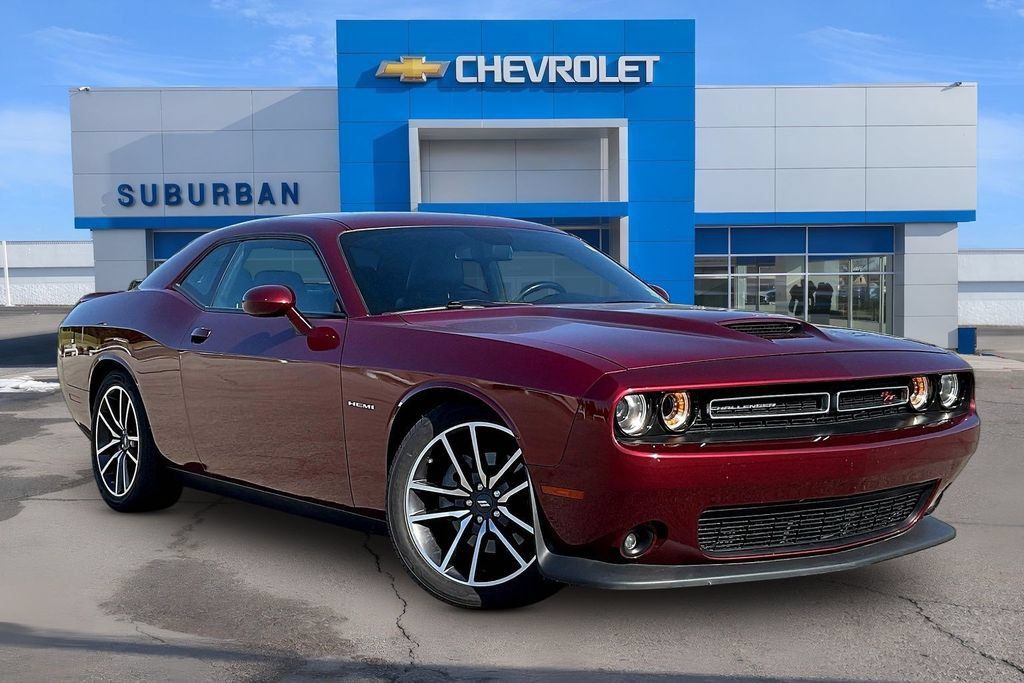 Used 2022 Dodge Challenger R/T w/ Plus Package RWD image 2