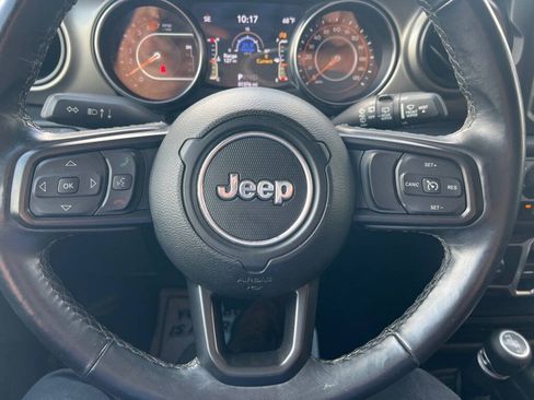 Used 2021 Jeep Wrangler Unlimited Sport image 24