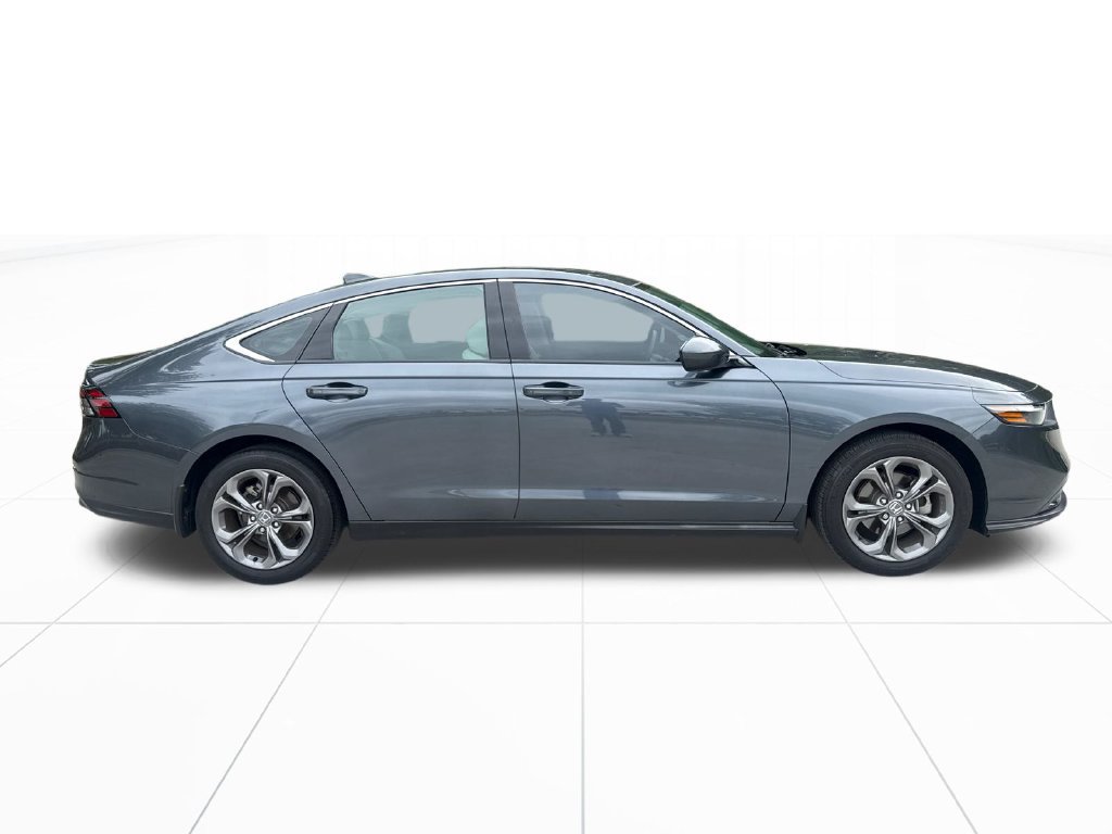 Certified 2023 Honda Accord EX image 10