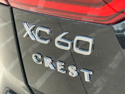 New 2026 Volvo XC60 B5 Core w/ Protection Package Premier image 9