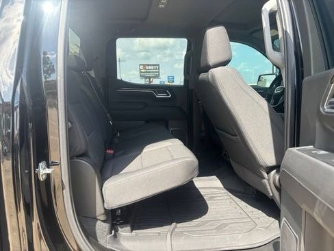 Used 2025 GMC Sierra 1500 SLE AWD/4WD image 14