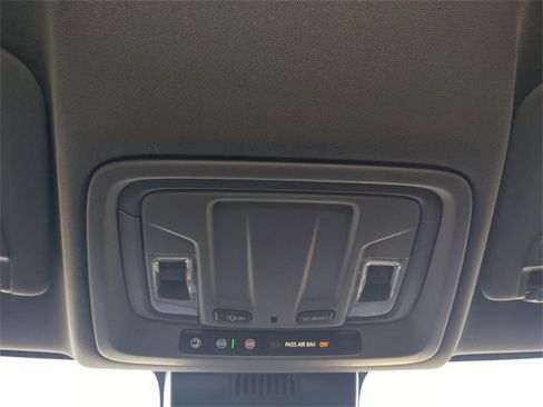 Used 2024 Chevrolet Silverado 1500 W/T image 22