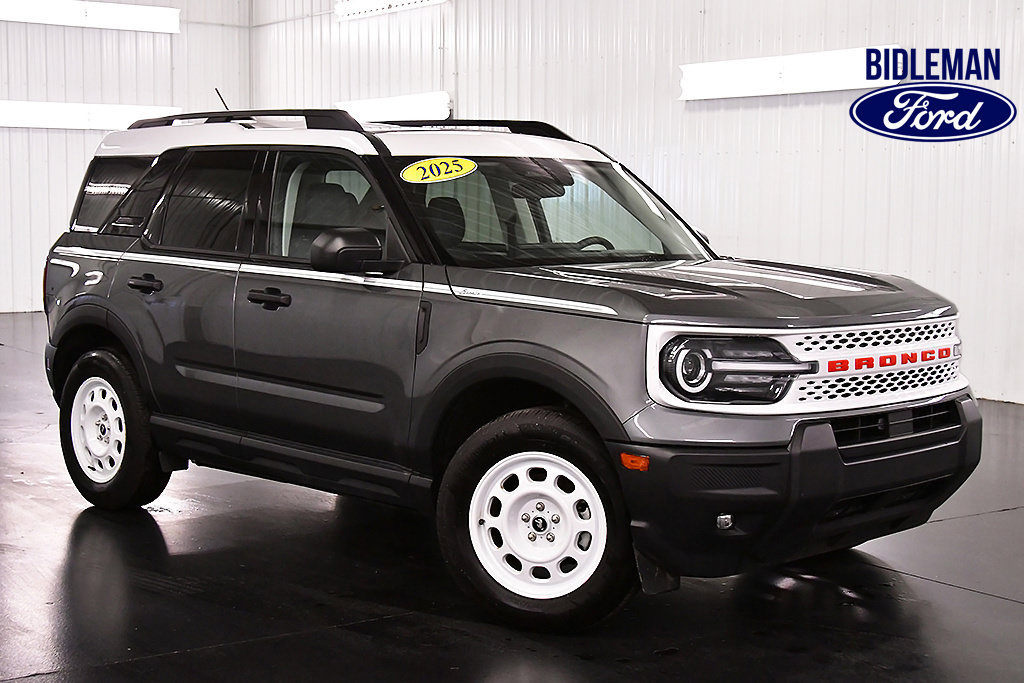 Used 2025 Ford Bronco Sport Heritage w/ Convenience Package AWD/4WD image 1