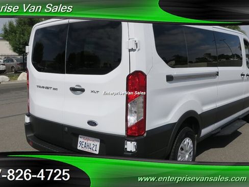 Used 2023 Ford Transit 350 XLT RWD image 5