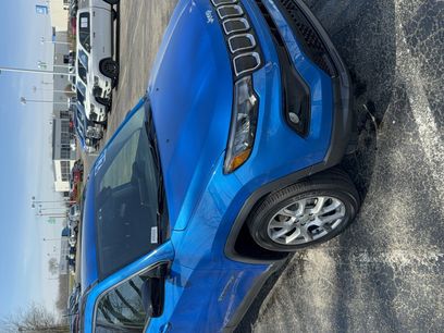 Used 2022 Jeep Compass Latitude w/ Sun and Sound Group