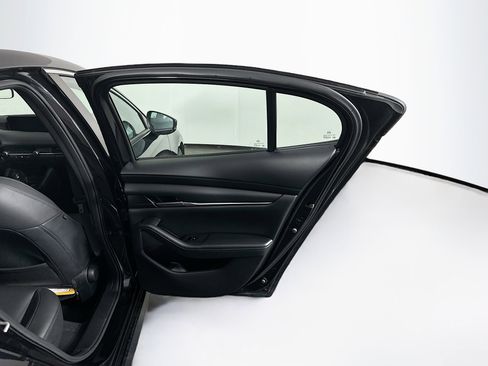 Used 2022 MAZDA MAZDA3 s FWD image 29