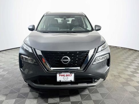 Used 2023 Nissan Rogue SV w/ SV Premium B Package AWD/4WD image 2