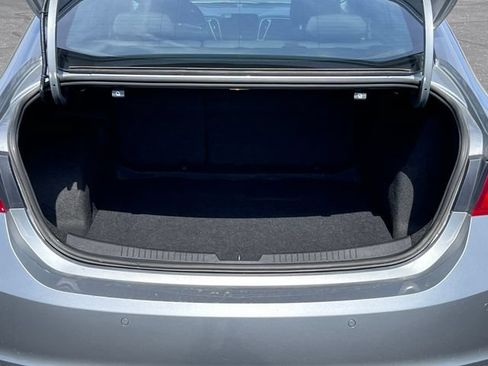 Used 2024 Chevrolet Malibu LT FWD image 28