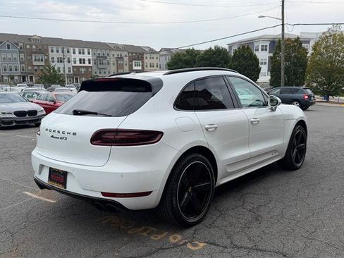 Used 2018 Porsche Macan GTS AWD/4WD image 14