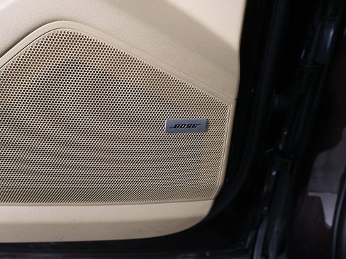 Used 2022 Porsche Cayenne image 43