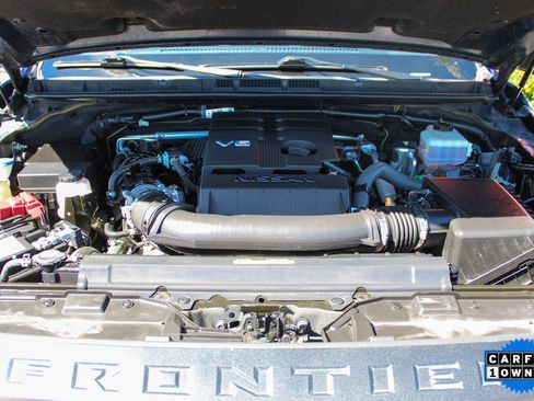 Used 2022 Nissan Frontier PRO-4X w/ Technology Package image 11