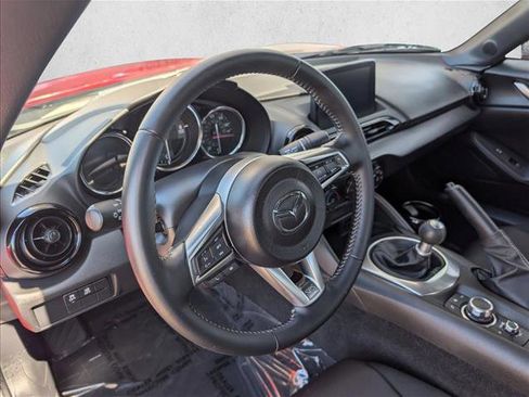 Used 2020 MAZDA MX-5 Miata Sport image 14