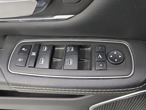 Used 2023 RAM 1500 Laramie image 32