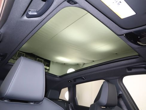 Certified 2025 BMW X3 xDrive30i w/ Convenience Package image 20