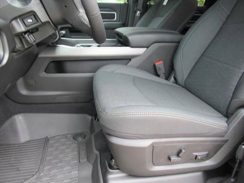 New 2026 RAM 2500 Big Horn image 18