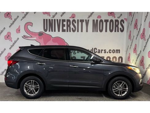 Used 2017 Hyundai Santa Fe Sport image 9