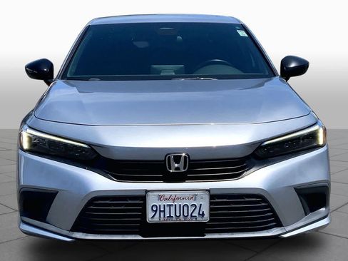 Used 2023 Honda Civic Sport image 3